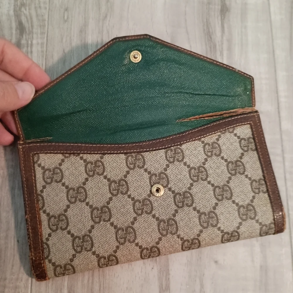 Authentic GUCCI GG Supreme Leather Bi-fold Long Wallet Vintage Brown - Picture 5 of 14